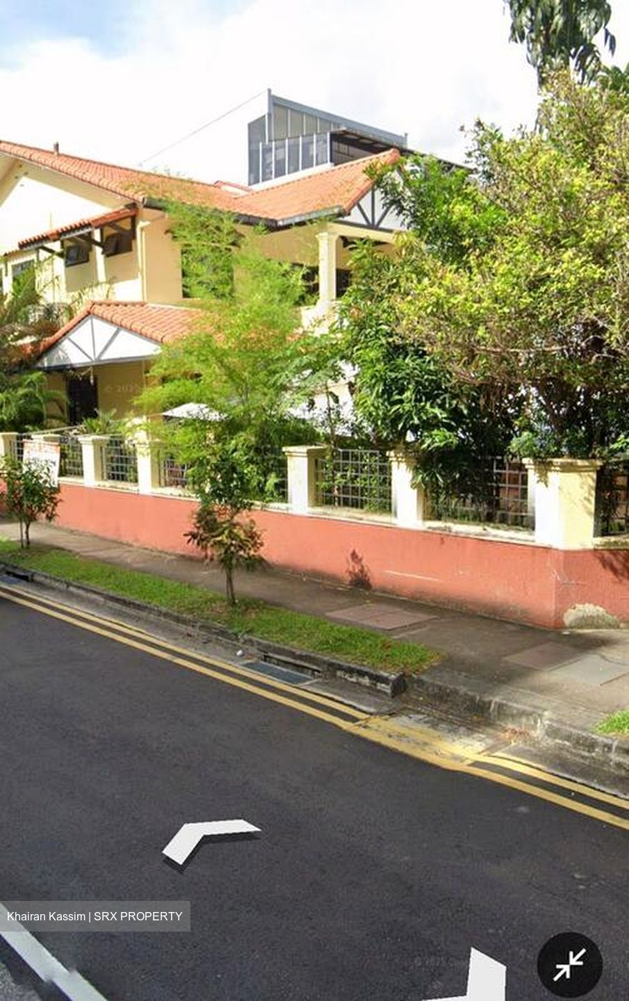 Lorong Sarina (D14), Terrace #523256811
